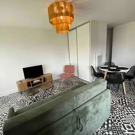 Apartment T2 Hyper Centre Proche Gare Et 4 P. *